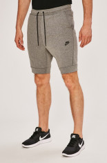 Nike Sportswear - Pantaloni scurti foto