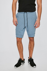 Nike Sportswear - Pantaloni scurti foto