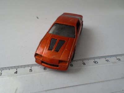 bnk jc Hot Wheels - `85 Camaro Iroc-z foto