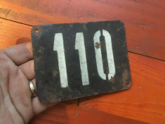 Vintage - placa din tabla / numar de casa - 110 !!! foto