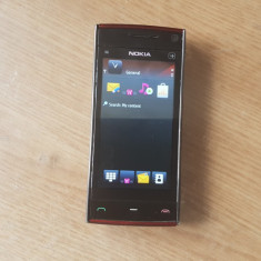 Smartphone Nokia X6 16GB Black/White Liber de retea. Livrare gratuita!