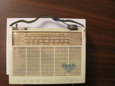 GE - Radio tranzistor vechi &amp;quot;SPATZ Baby 6102TR&amp;quot;anii &amp;#039;60 Germania RARITATE foto