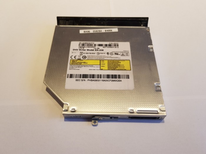 Unitate optica DVD Rw laptop Samsung NP300E5X ORIGINALA! Foto reale! foto mare Unitate optica DVD Rw laptop Samsung NP300E5X ORIGINALA! Foto reale! foto mare