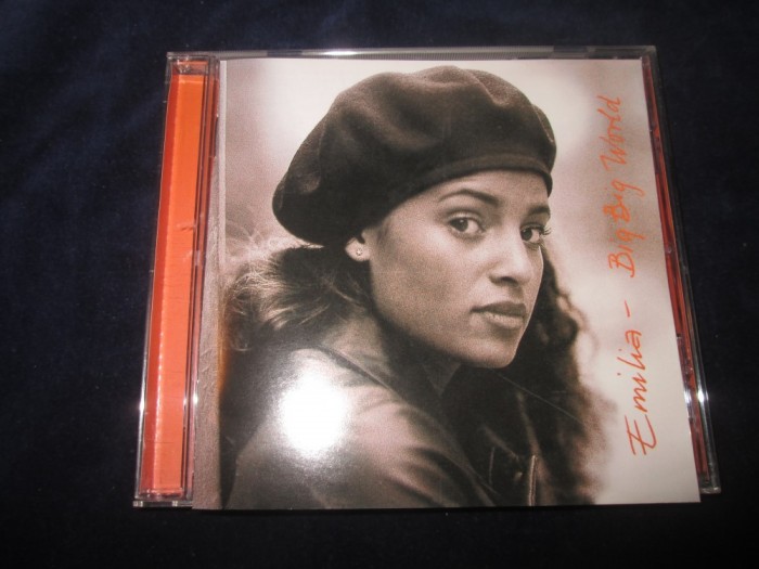 Emilia - Big Big World _ CD,album _ Universal (Suedia,1998) _RnB,swing,synth-pop foto mare Emilia - Big Big World _ CD,album _ Universal (Suedia,1998) _RnB,swing,synth-pop foto mare