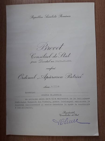 Brevet Ordinul Apararea Patriei cls a 3-a , model RSR , din 1966 foto mare Brevet Ordinul Apararea Patriei cls a 3-a , model RSR , din 1966 foto mare