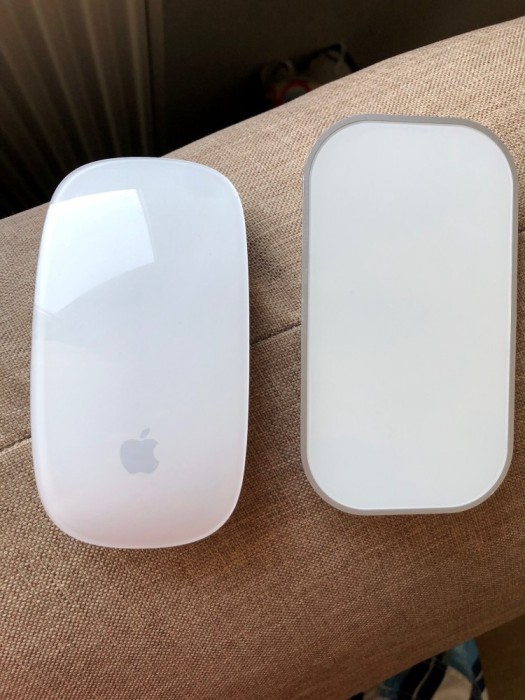 Mouse Apple Magic Mouse+kit charger Magic Mobee incarcator wirless foto mare Mouse Apple Magic Mouse+kit charger Magic Mobee incarcator wirless foto mare
