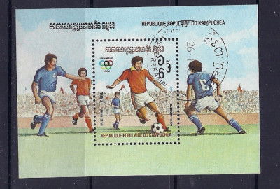 KAMPUCHEA 1984 &amp;ndash; FOTBAL JO LOS ANGELES, colita stampilata, TR90 foto