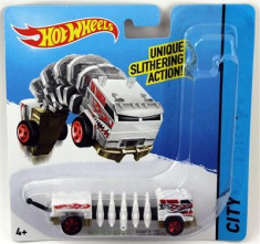 Jucarie Hot Wheels Mutant Machines Power Tread foto