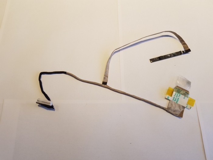 Cablu / panglica LVDS laptop Samsung NP300E5X ORIGINAL! Foto reale! foto mare Cablu / panglica LVDS laptop Samsung NP300E5X ORIGINAL! Foto reale! foto mare