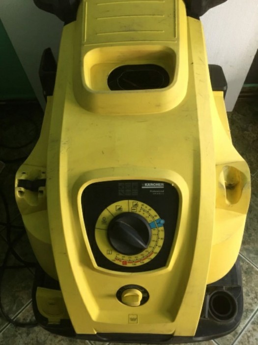 Karcher Professional HDS 8 /18 - 4c! Aparat de cura?at cu inalta presiune ?i foto mare Karcher Professional HDS 8 /18 - 4c! Aparat de cura?at cu inalta presiune ?i foto mare