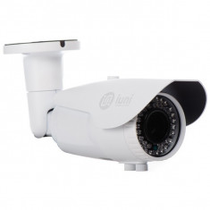 Camera Supraveghere iUni ProveCam 7046C, CCD Sony Effio-E, 960H, 700 TVL, 72 led IR, lentila varifocala 2,8-12mm, HLC, ATR, OSD foto