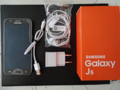 Telefon Samsung Galaxy J5 , 8 GB , model SM-J500F/DS foto