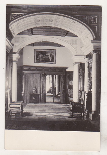 bnk cp Sinaia - Muzeul Peles - Sala coloanelor - necirculata