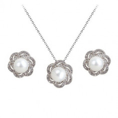 Set bijuterii cu perle White Trio Pearls foto