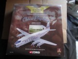 Macheta avion VICKERS VISCOUNT CONTINENTAL AIRLINES - CORGI scara 1:144