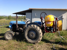 Tractor 40 CP Landini R4000 foto