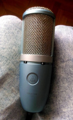 Microfon AKG Perception 220 + Cutie Originala foto