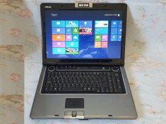 Laptop ASUS 17 inchi-GAMING-cu amprenta foto