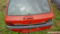 Dezmembrez Renault clio foto