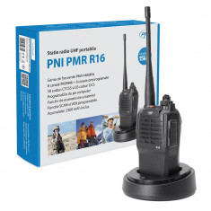 Resigilat : Statie radio UHF portabila PNI PMR R16 incarcator si acumulator 2300 m foto