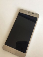 Samsung Galaxy Alpha Auriu (negociabil) foto