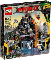 LEGO? Ninjago Vizuina lui Garmadon din Vulcan 70631 foto