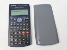 Calculator stiintific Casio FX-82ES foto