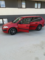 Vand Renault Megane 2,1.5DCI, anul 2005. foto