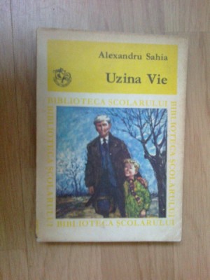 n8 Uzina Vie - Alexandru Sahia foto