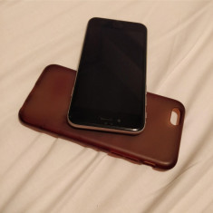 Vand iPhone 6 (cu husa, sticla de protectie si casti originale) foto