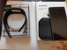 Telefon Sony Xperia Z5 Compact + Bratara Sony SWR10 foto
