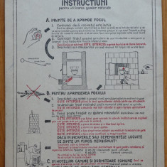 Pliant pe carton gros pompieri : Instructiuni pt. utiliz. gazelor , interbelica