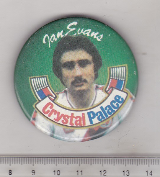 bnk ins Insigna tematica fotbal - Ian Evans - Crystal Palace
