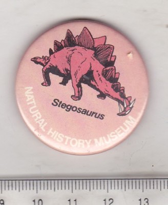 bnk ins Insigna tematica fauna - dinozauri - Stegosaurus foto