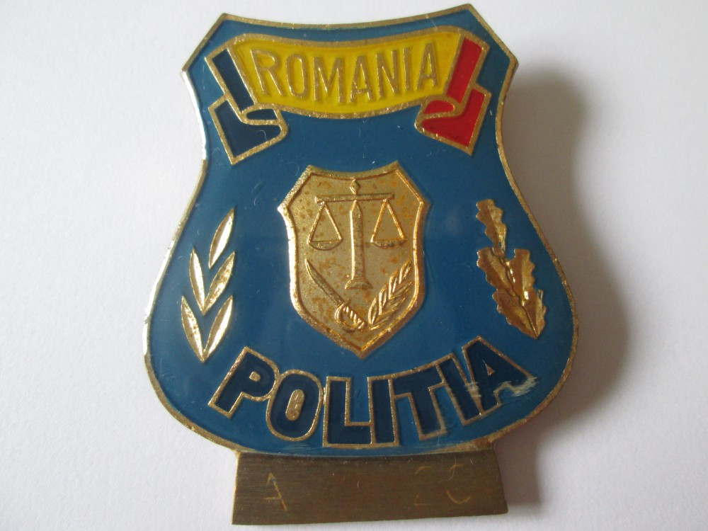 Insigna Politia Romana dupa anii 2003 | arhiva Okazii.ro