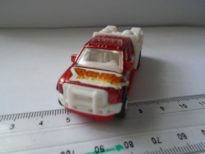 bnk jc Matchbox MB 817 - Ford F-550 Super Duty - foto