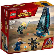 LEGO Marvel Super Heroes Atacul Transportorului de Trupe Outrider 76101 foto