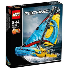 LEGO Technic Iaht de Curse 42074 foto