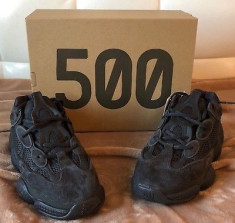 YEEZY 500 Utility black, US 10 (EU 43, 44) foto