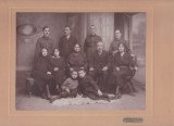 Bnk foto - Fotografie de familie - Eduard Popp Ploesti - tip tablou, Romania 1900 - 1950, Sepia, Portrete