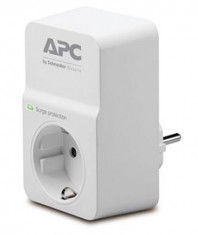 Priza cu protectie APC PM1W-GR, 230V, 16A (Alb) foto