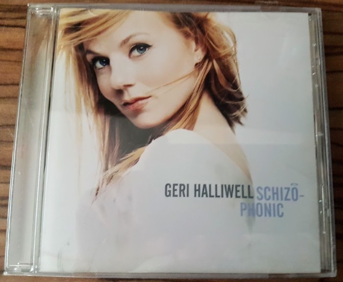 Geri Halliwell - Schizophonic foto mare Geri Halliwell - Schizophonic foto mare