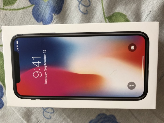 iPhone X Negru foto mare iPhone X Negru foto mare