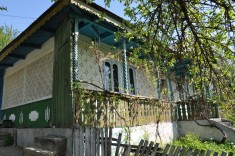 Casa batraneasca utilitati teren livada vie Dragomiresti Vaslui foto