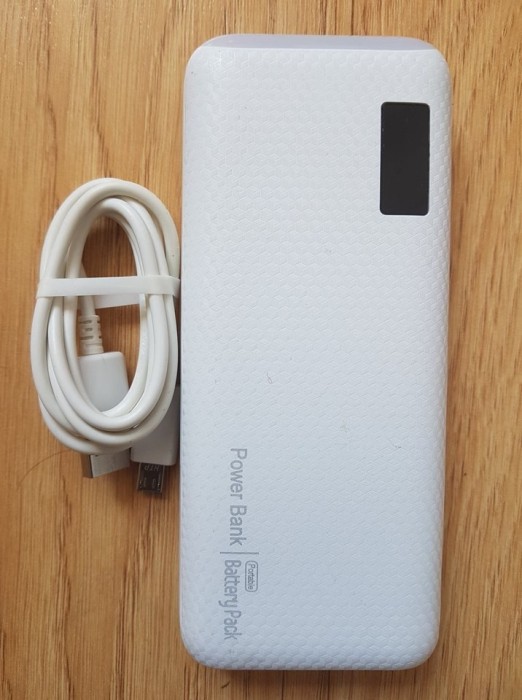 Baterie Externa Power Bank 20000 mah Baterie Urgenta Cu 2 USB pt Telefoane Baterie Externa Power Bank 20000 mah Baterie Urgenta Cu 2 USB pt Telefoane