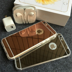 Husa Elegance Luxury Tip Oglinda Gold pentru Apple iPhone 7 / Apple iPhone 8