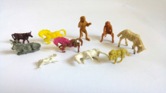 Lot 10 figurine animale plastic, miniaturi, 2-3cm foto