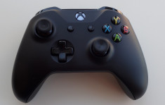 Gamepad maneta joystick controller orginala Microsoft Xbox ONE V2 wireless NOU foto