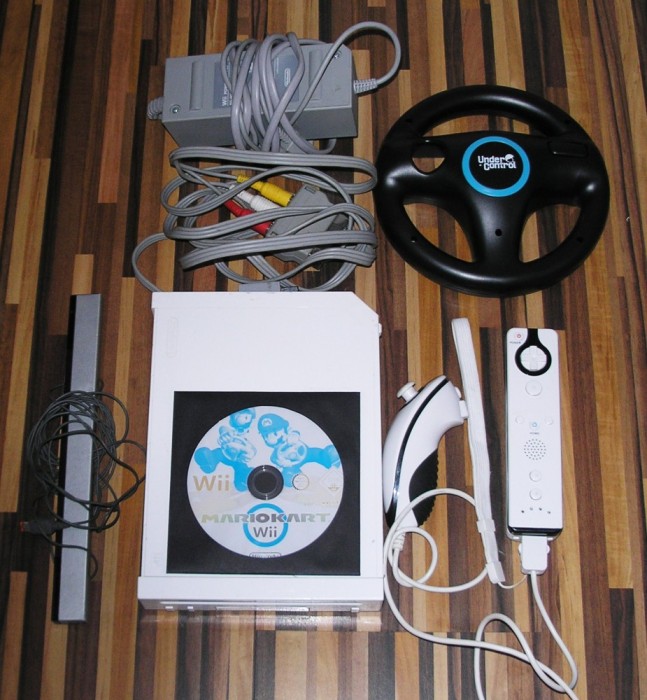 Consola Nintendo Wii alba completa + volan + joc foto mare Consola Nintendo Wii alba completa + volan + joc foto mare