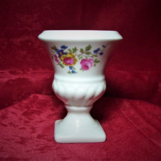 Vaza mignona portelan Limoges, colectie, cadou, vintage